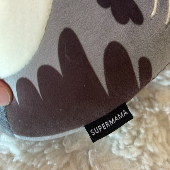 Plush squishy  cat bought in Singapore NWOT mini size super cute grey and tan - Picture 4 of 4